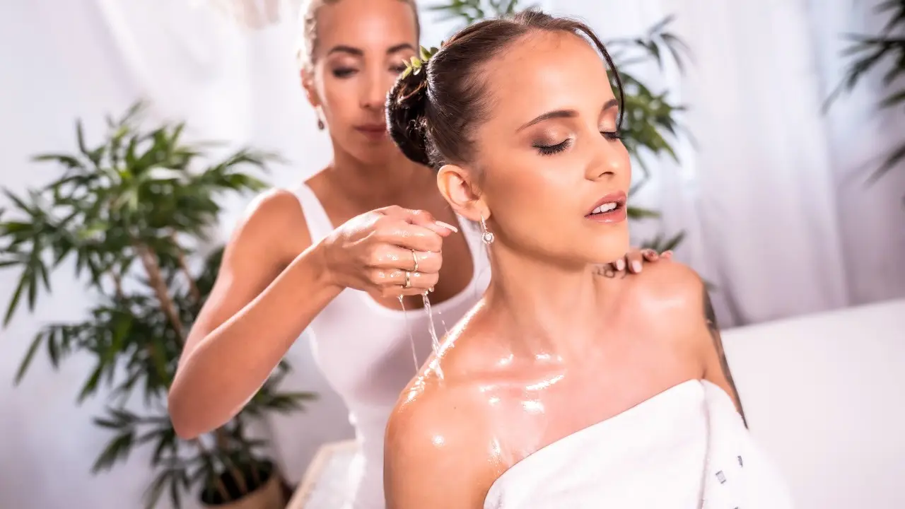 Big boobs Czech girls scissoring