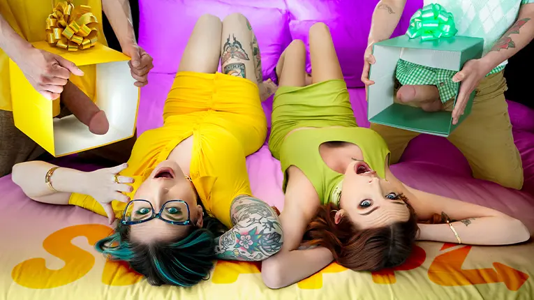 Their Stepmoms Want to Be Fucked for Mother's Day