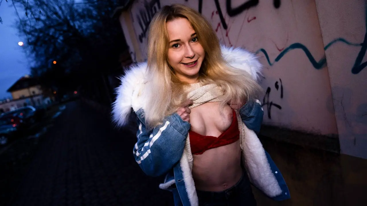 Fresh Face Model Facial