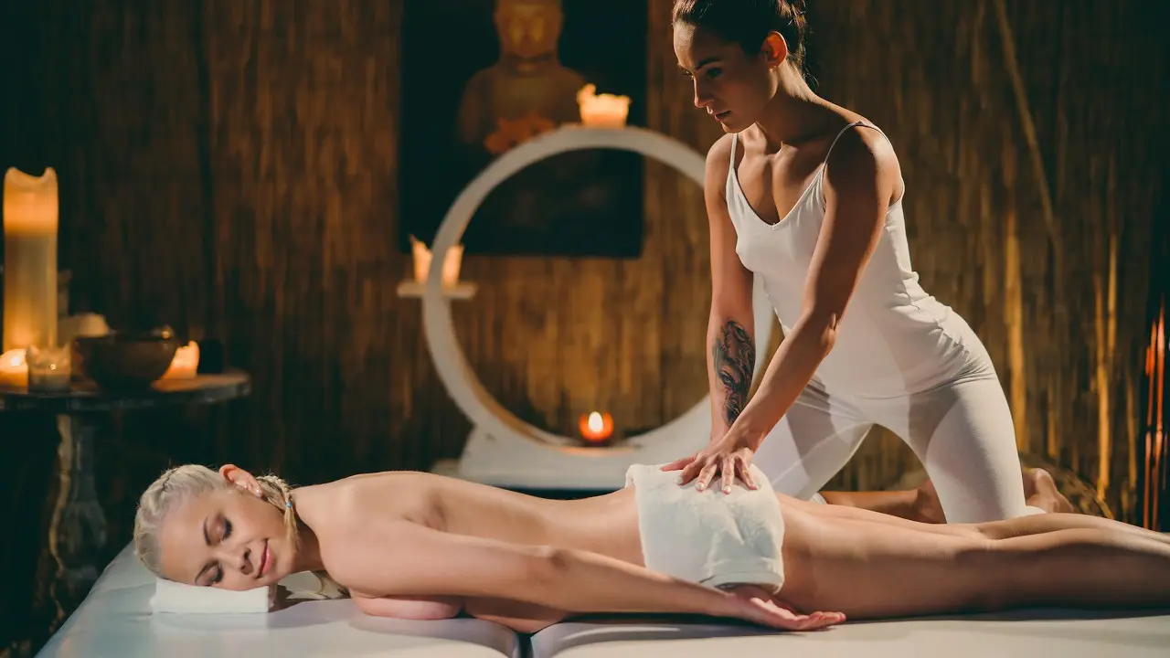 Erotic fisting and face sitting sex