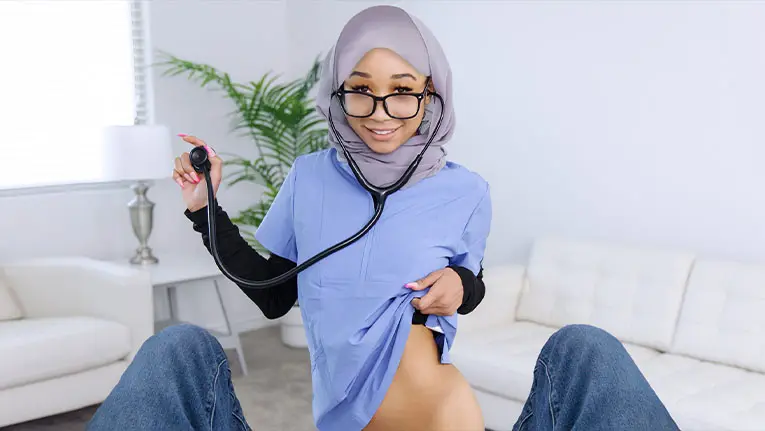 Alicia Reign - Dr. Dick Fixer (TeamSkeet 2021)