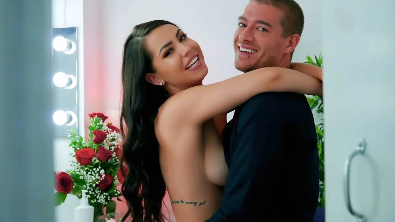 Alina Lopez - Make Up Creampie (Mofos 2019)