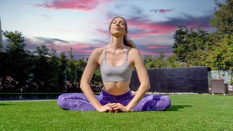 A Stretch, A Shower and A Fuck Sesh (TeamSkeet 2022)