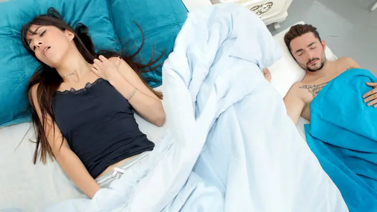 Anya Krey - Noche De Sexo (TeamSkeet 2017)