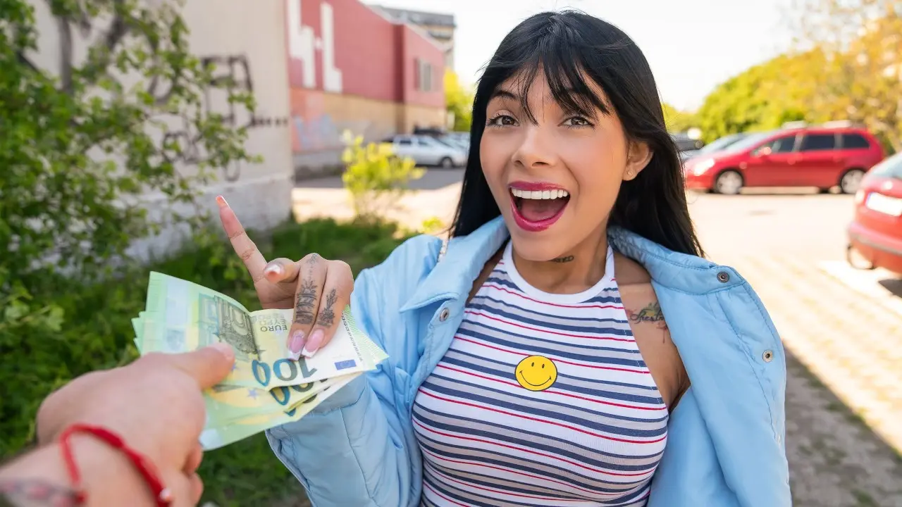 Cute Colombian Outdoor Sex (FakeHub 2023)