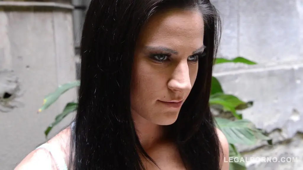 Dirty Hardcore Sex Shows Sexy Tyra Moon Fucked Balls Deep In Standing Position (PornWorld 2019)