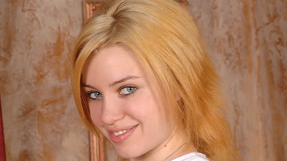 Brigitt - Blue Eyed And Beautiful! (PornWorld 2008)