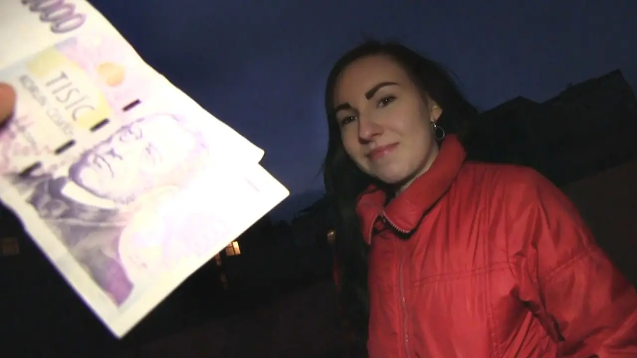 Brunette Takes A Stranger's Hot Cumshot Thinking He's A Talent Agent (FakeHub 2013)