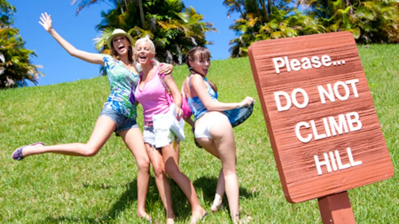 Munching Around in the Zoo (Bangbros 2009)