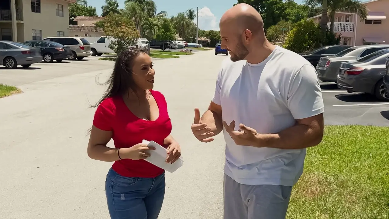 MILF Hunter - I Lost My Dog (RealityKings 2022)