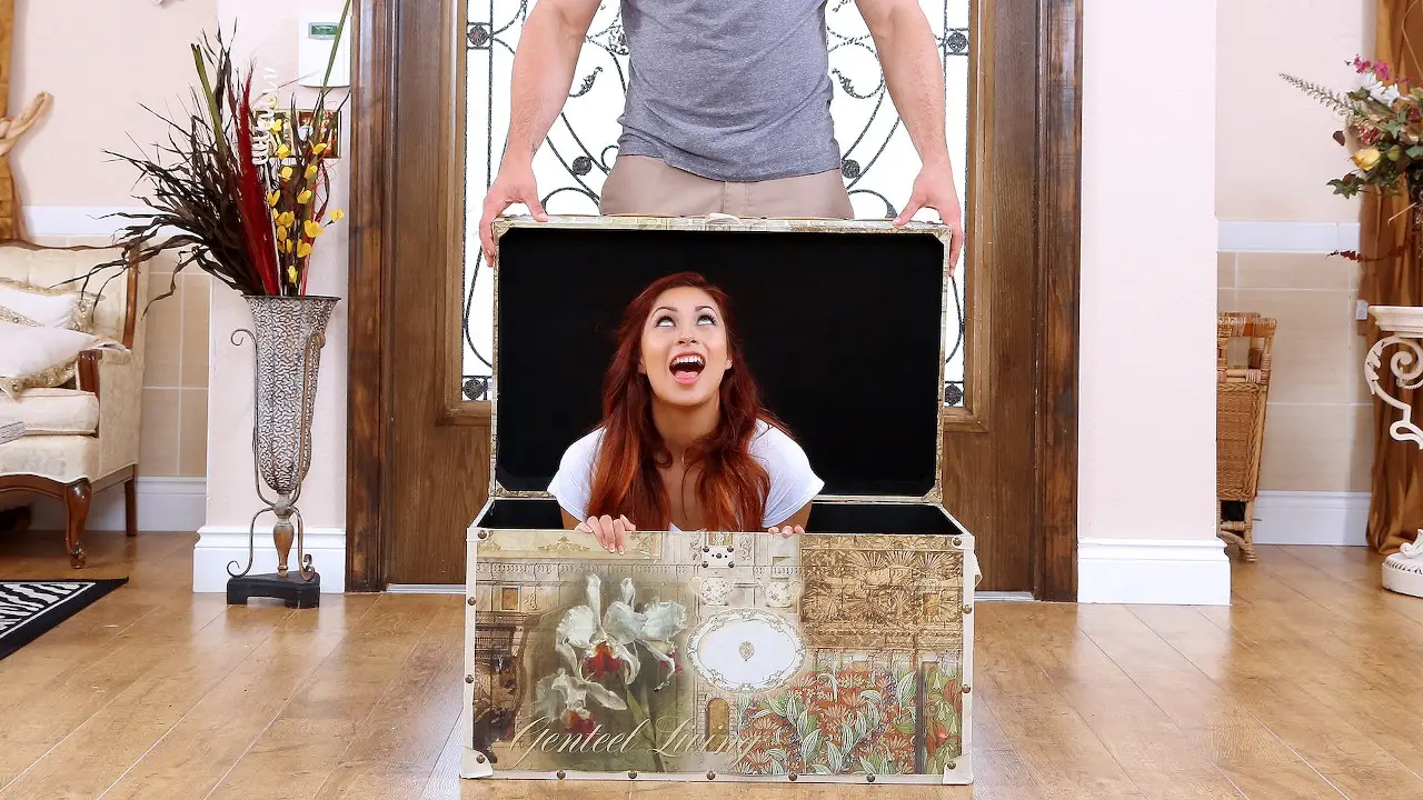 Freckled Latina Deepthroats