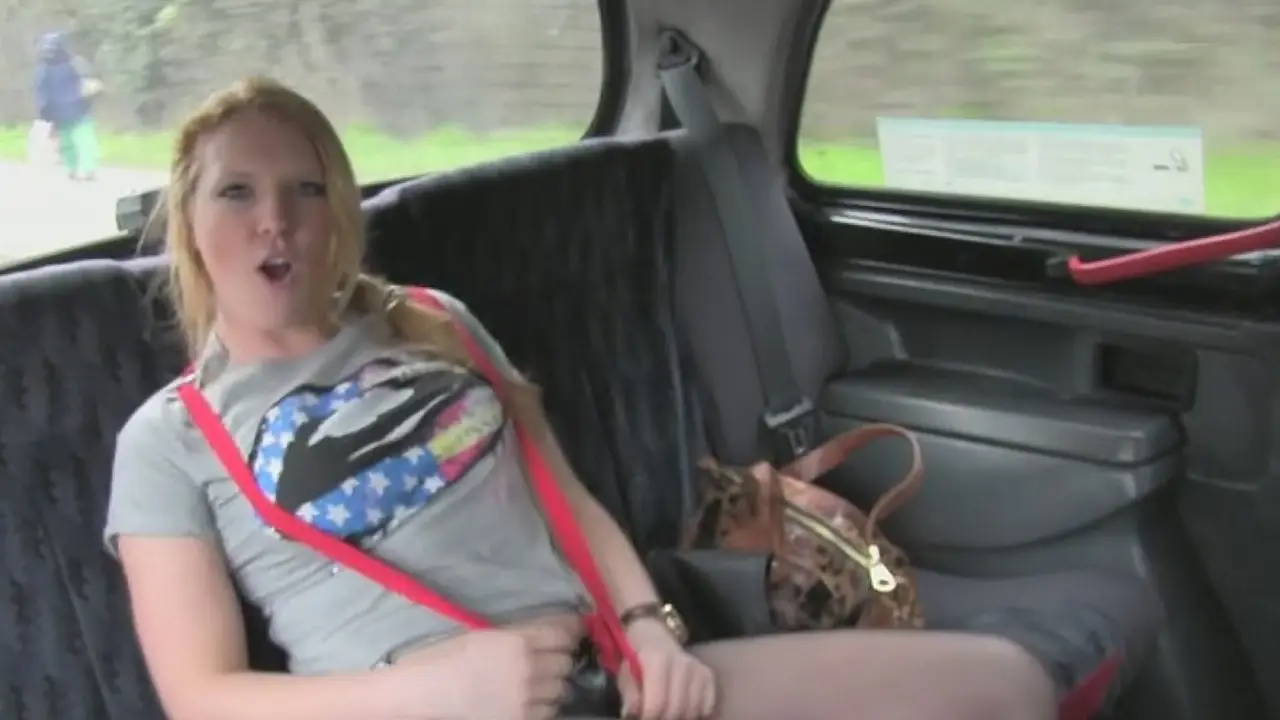 Beautiful Blonde Gets Back At Boyfriend By Fucking Cabbie's Thick Cock