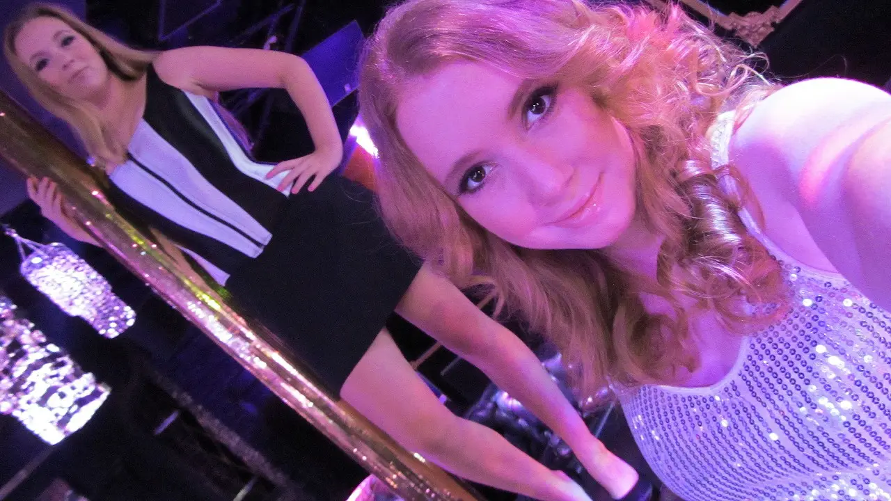 Bartenders Film Crazy Sex Tape