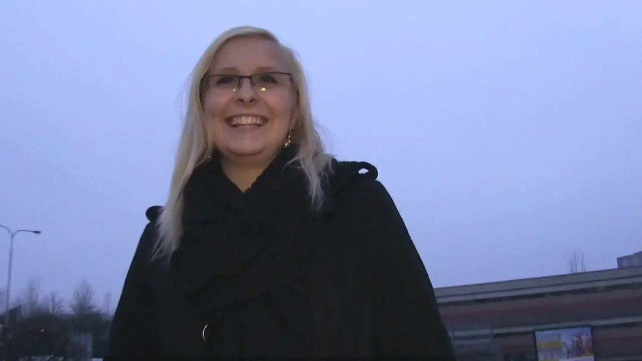 Emily Sweet - Curvy Blonde Takes All Of Stranger's Cock Deep Inside Her Pussy (FakeHub 2014)