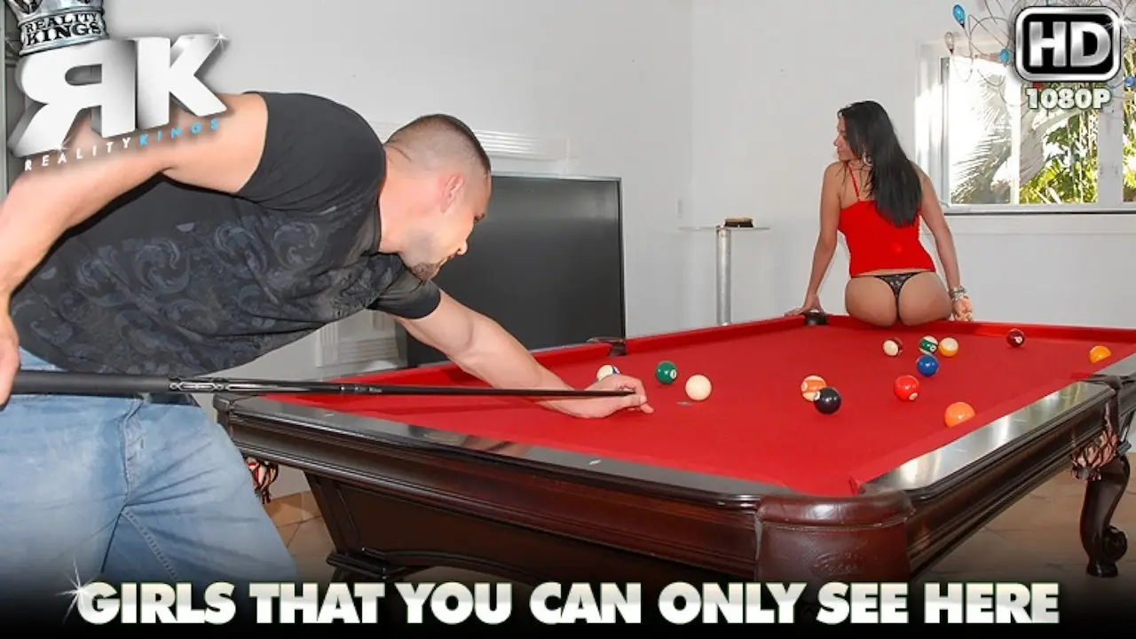 Beauty And Beach (RealityKings 2010)