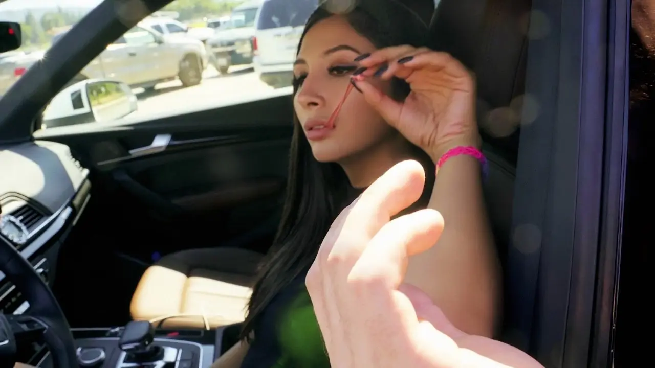 Trouble Maker (Mofos 2019)