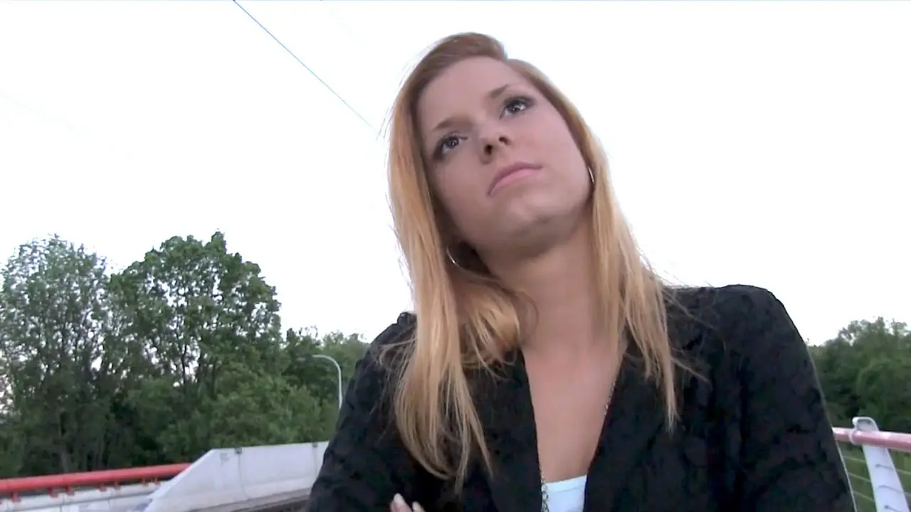 Hot blonde wants stranger to fuck her outside (FakeHub 2015)