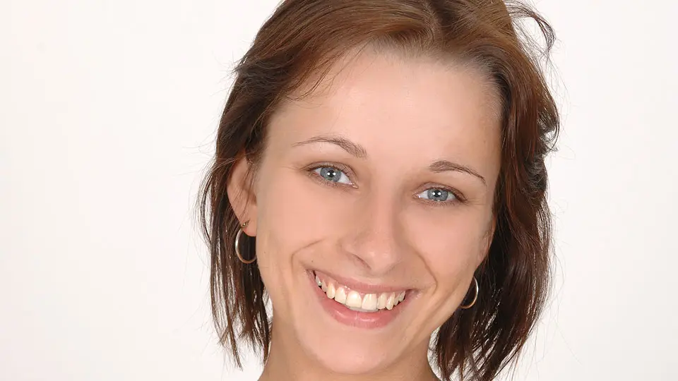 Kirsten Plant - Sexy Newcomer Getting Naked (PornWorld 2010)