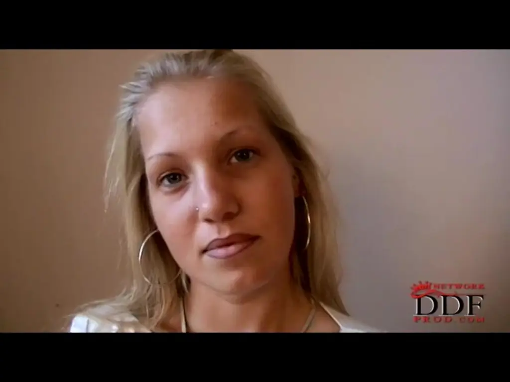 Kyra S. - Blonde Newcomer Getting Naked (PornWorld 2010)