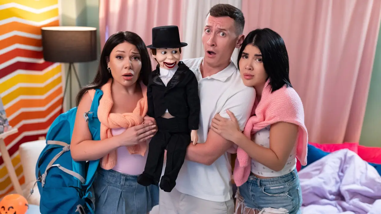 The Haunted Dirty Dummy (Halloween) (FakeHub 2025)