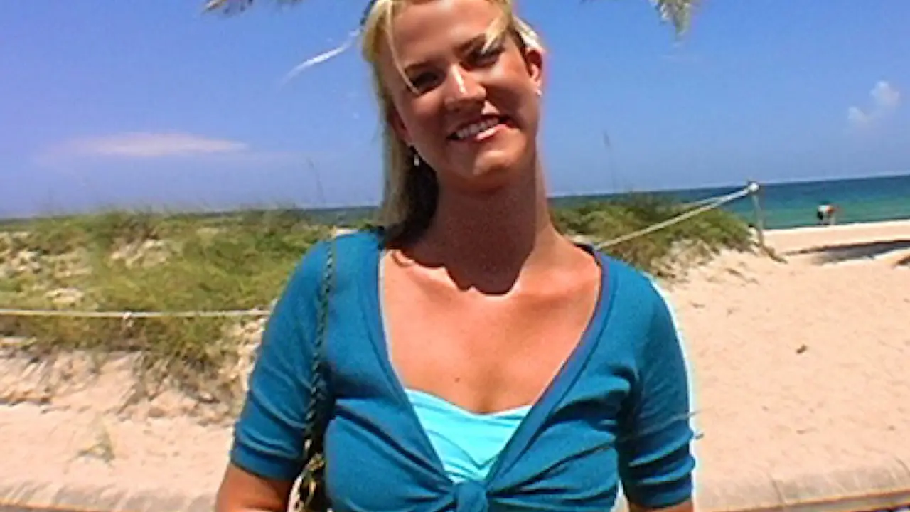 Lara Maze - One is never enough (Bangbros 2007)