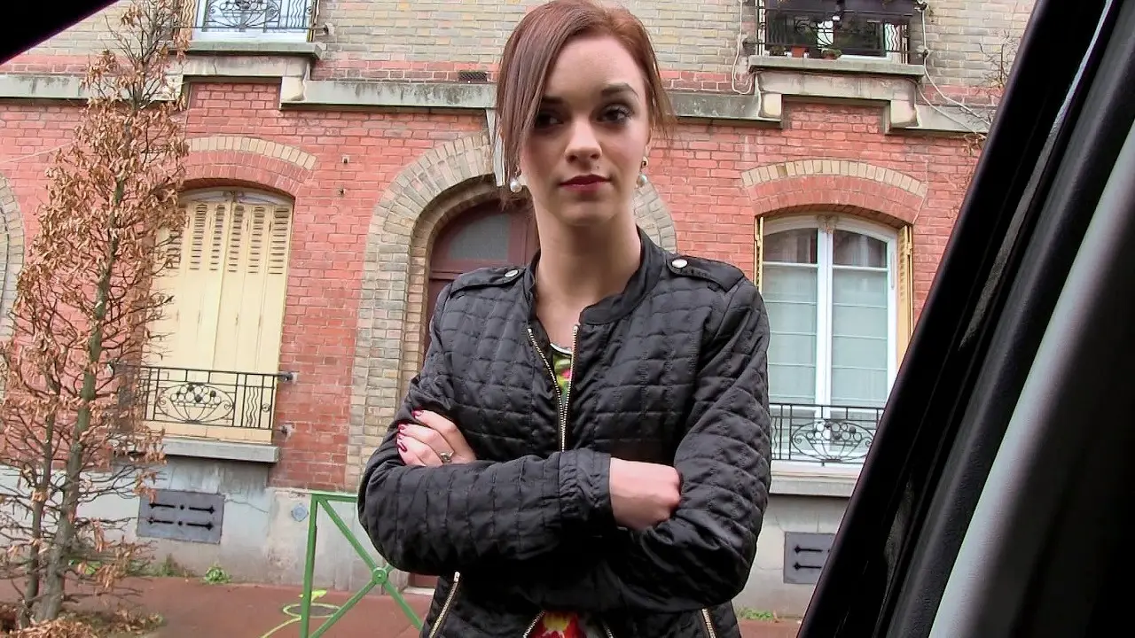 Horny French Amateur Car Sex (Mofos 2015)