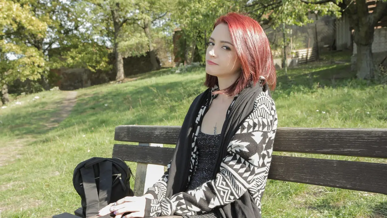 Lola Fae fucked by Euro guy (FakeHub 2019)