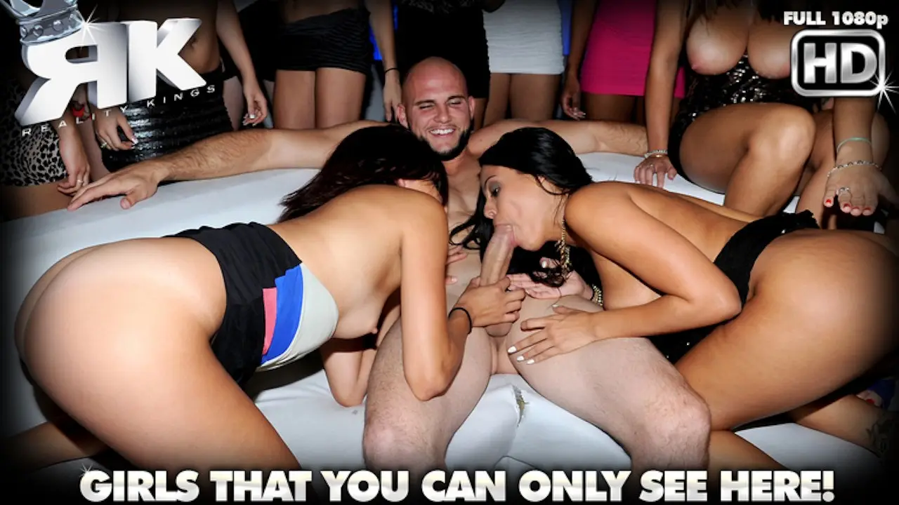 Luna Rush (RealityKings 2012)