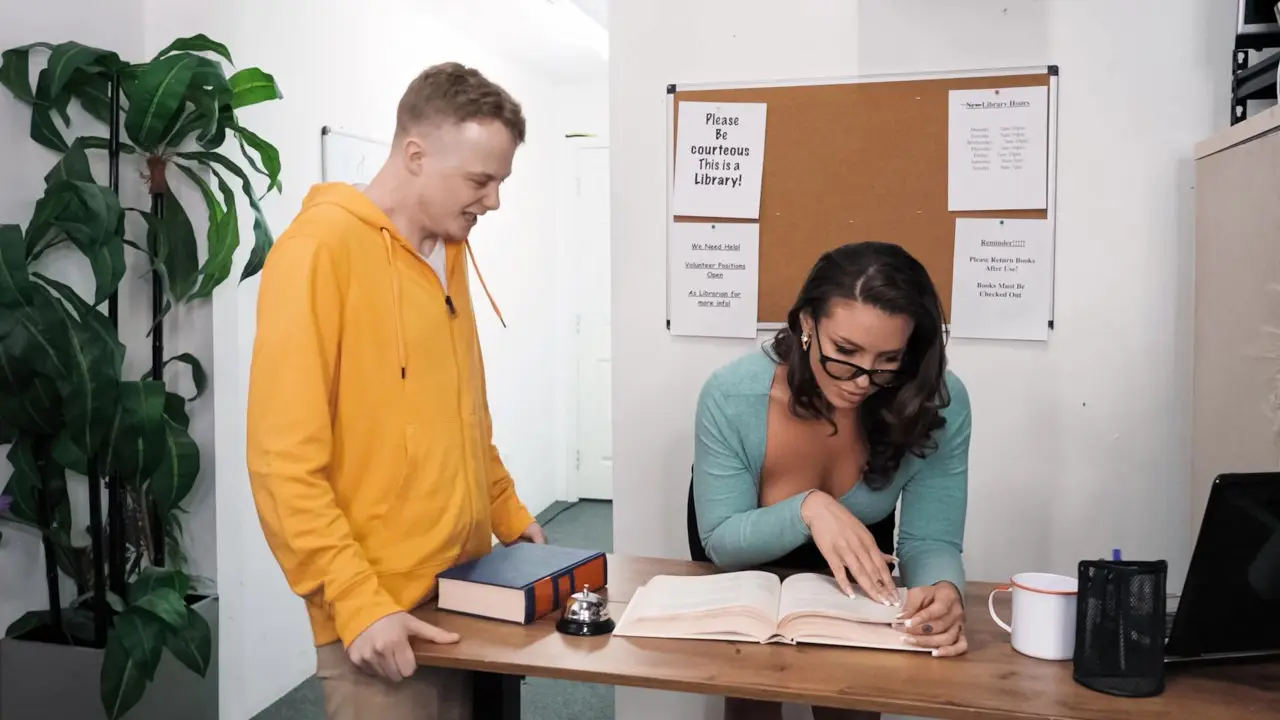 Library Nip Slip (RealityKings 2023)