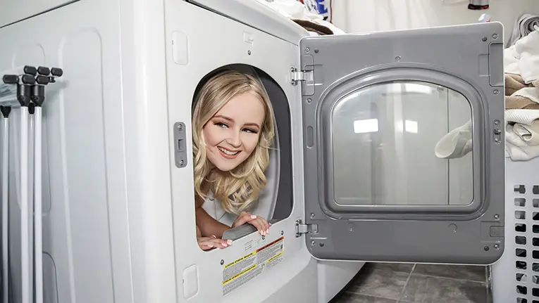 Hide And Seek (TeamSkeet 2020)