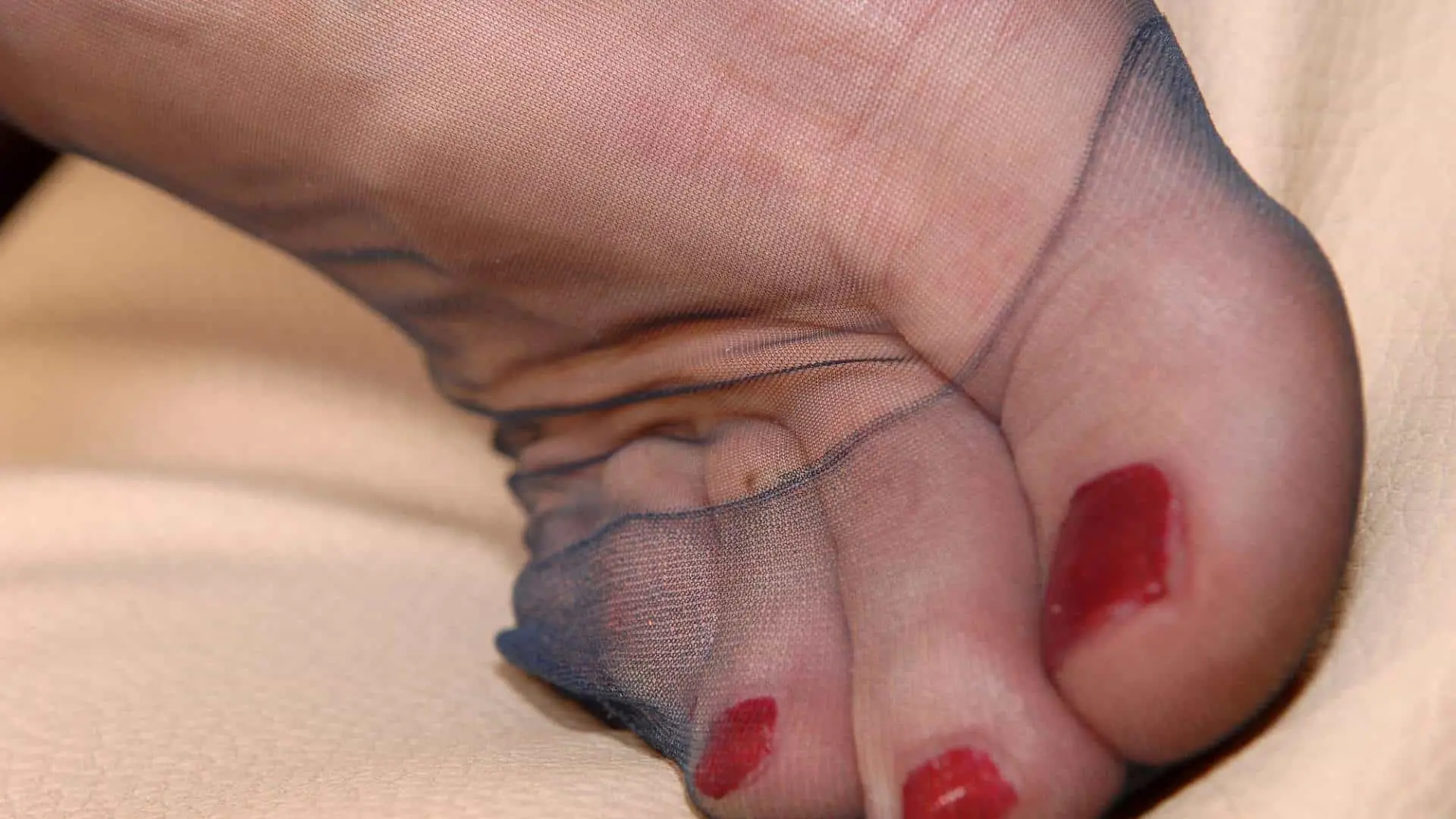 She's The Mighty Ball Tightener! (PornWorld 2008)