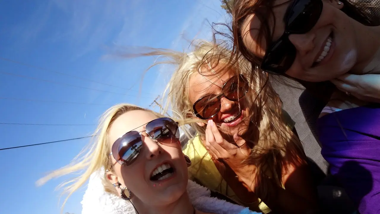 Road Trip With Chicks (Mofos 2011)