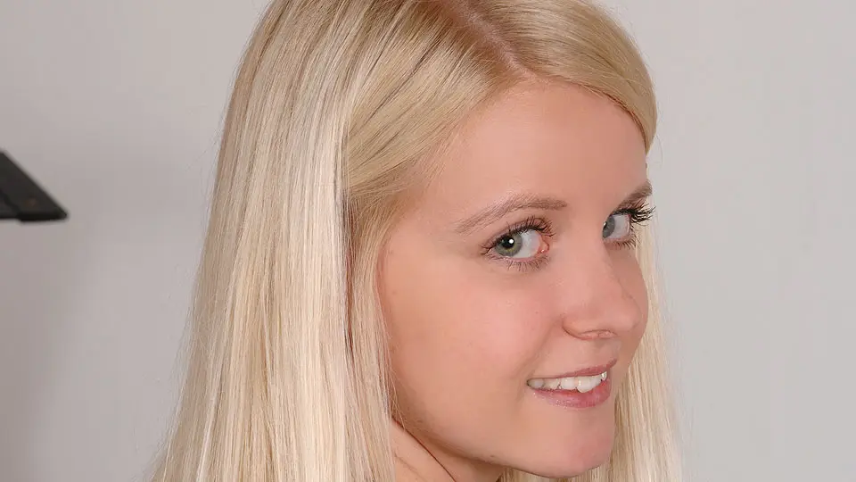 Samantha D. - Casting Of A Czech Angel! (PornWorld 2011)