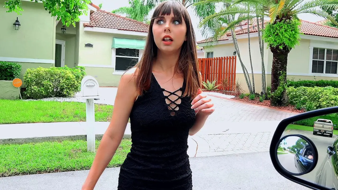 Roadside Sex With Teen Cutie (Mofos 2017)