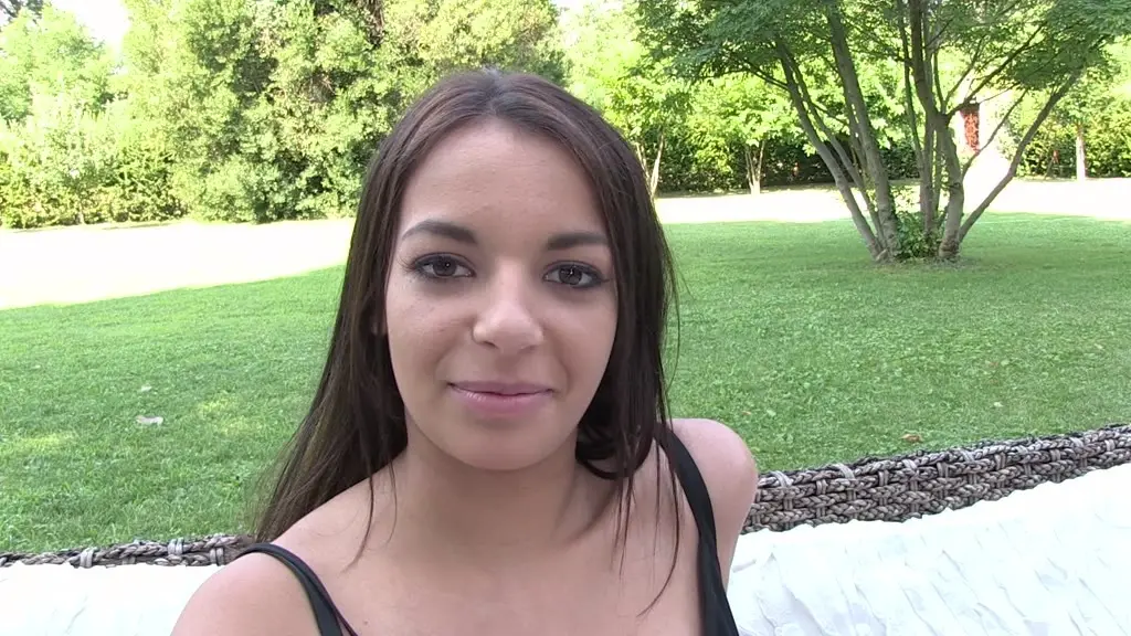 Sophia Laure - Sexy Frenchie Fingers Herself Outside For Casting Call (PornWorld 2015)
