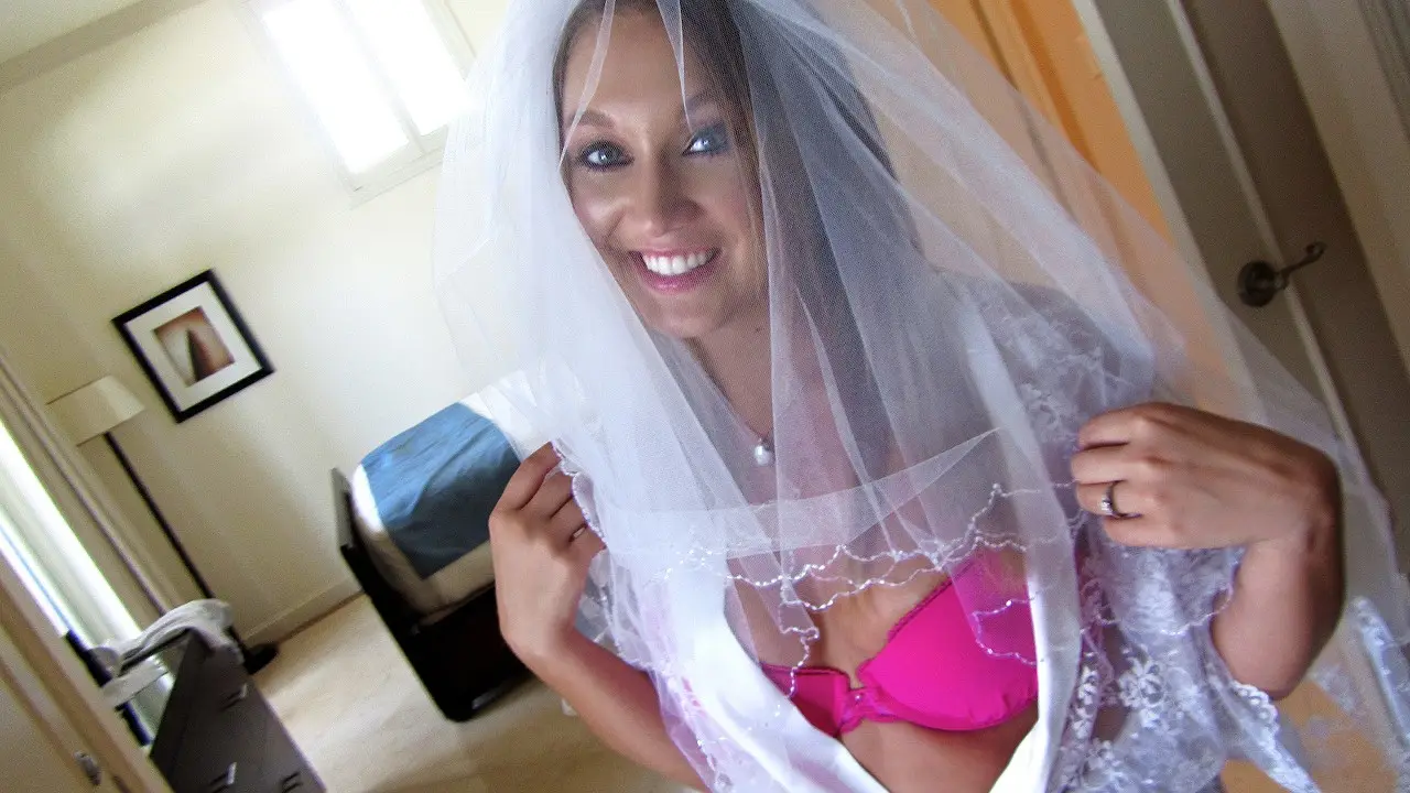 Fiancee Gets Fucked (Mofos 2015)