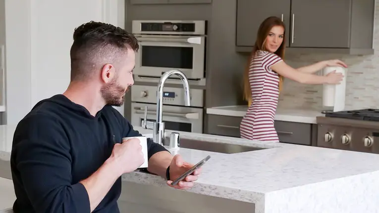 She Is Not Exactly My Niece (TeamSkeet 2018)