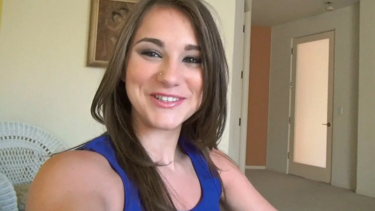 Young And Fresh (Mofos 2012)